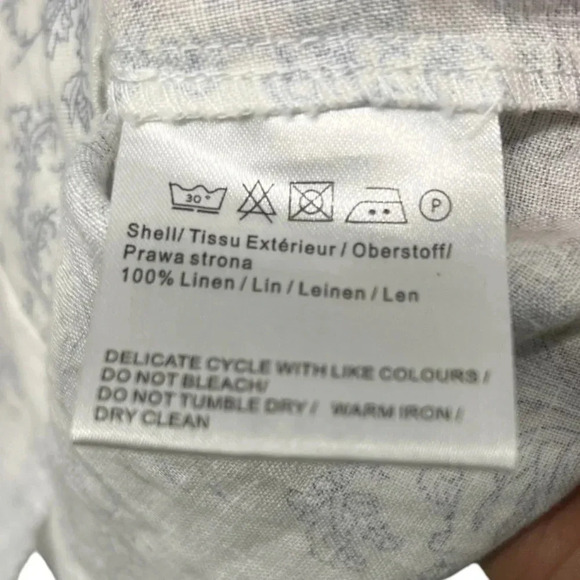 Malvin I Love Linen Large floral coastal Button Down Dress with belt and pockets - Picture 3 of 5